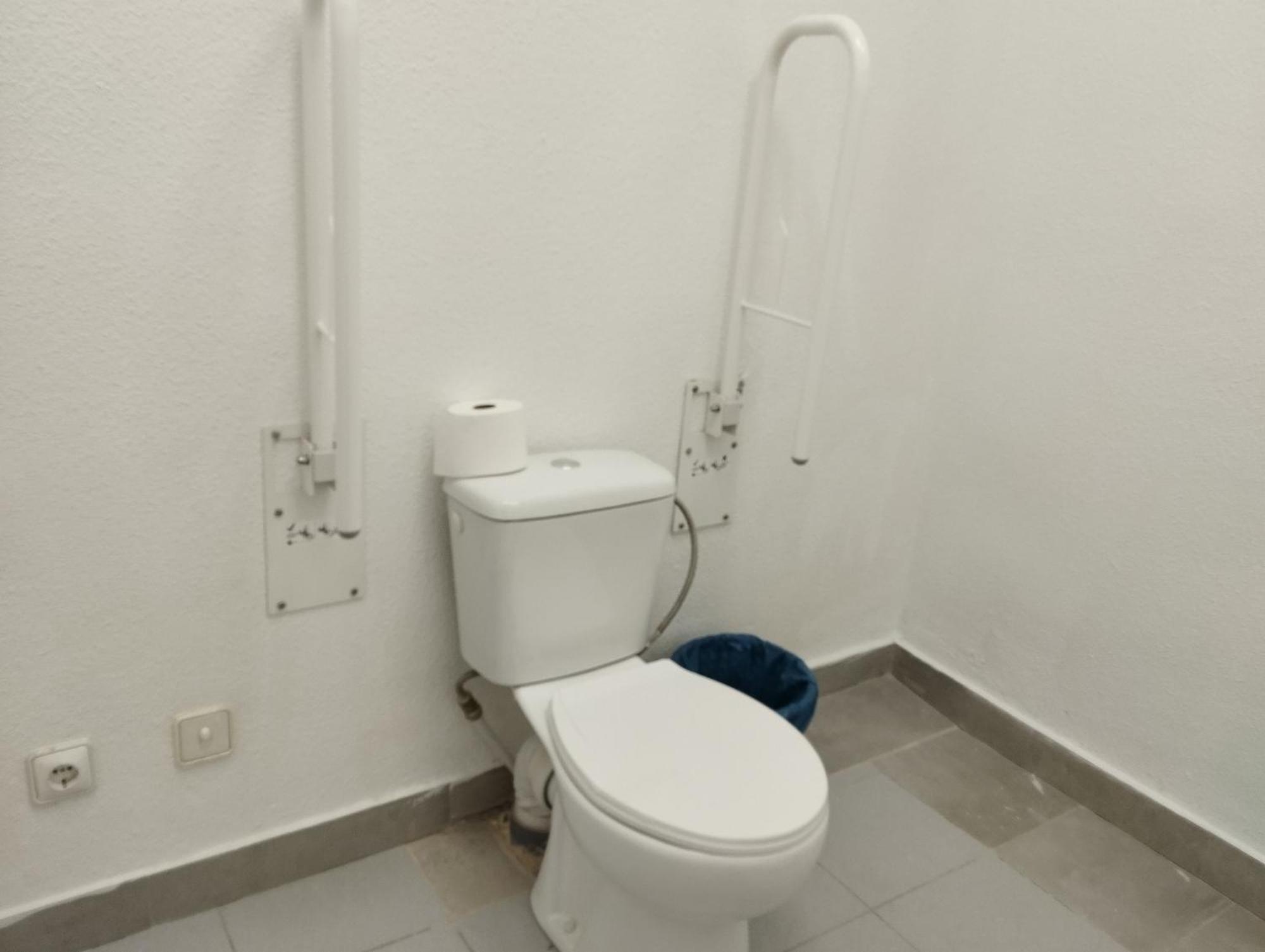 Hostel M Torres Мадрид Экстерьер фото